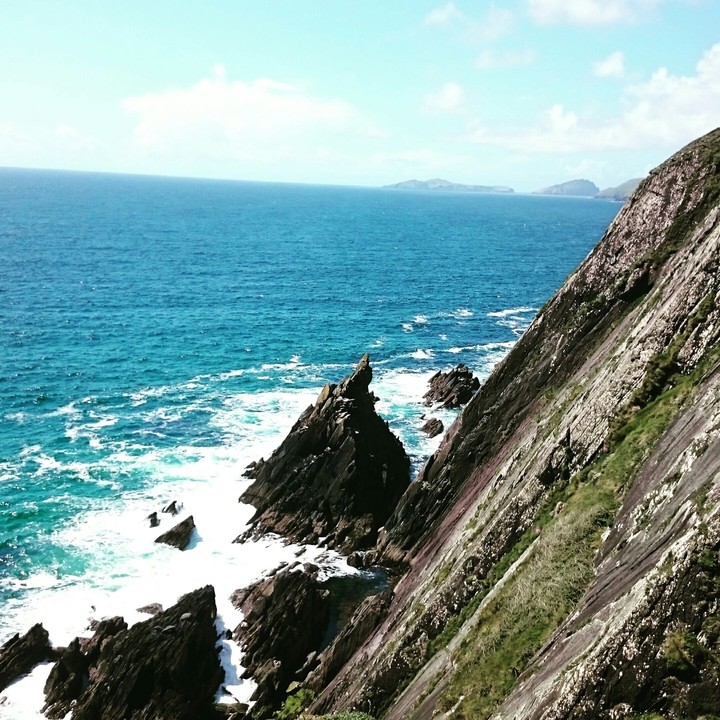 rough Cliffs