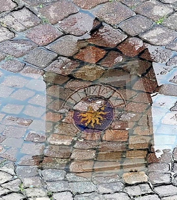 .
