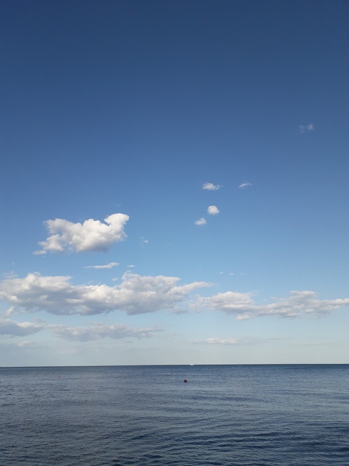 небо