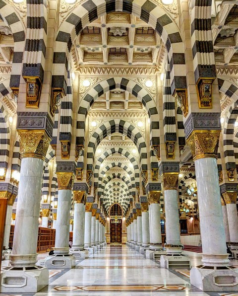 Beautiful View of Masjid e Nabvi