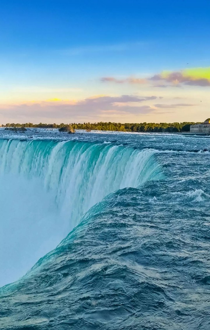 Niagara falls