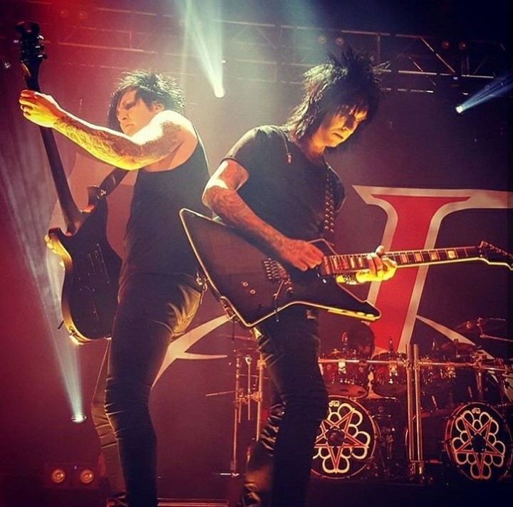 Black veil Brides