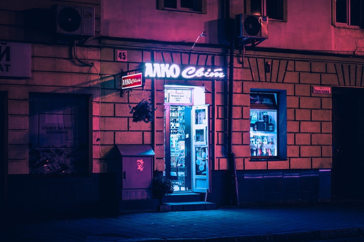 ~