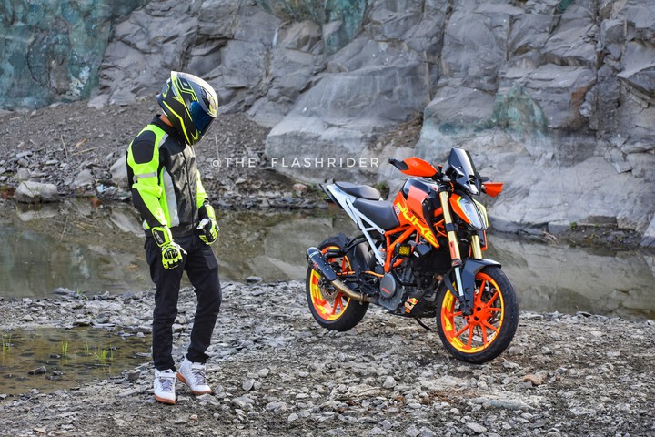 @the_flashrider