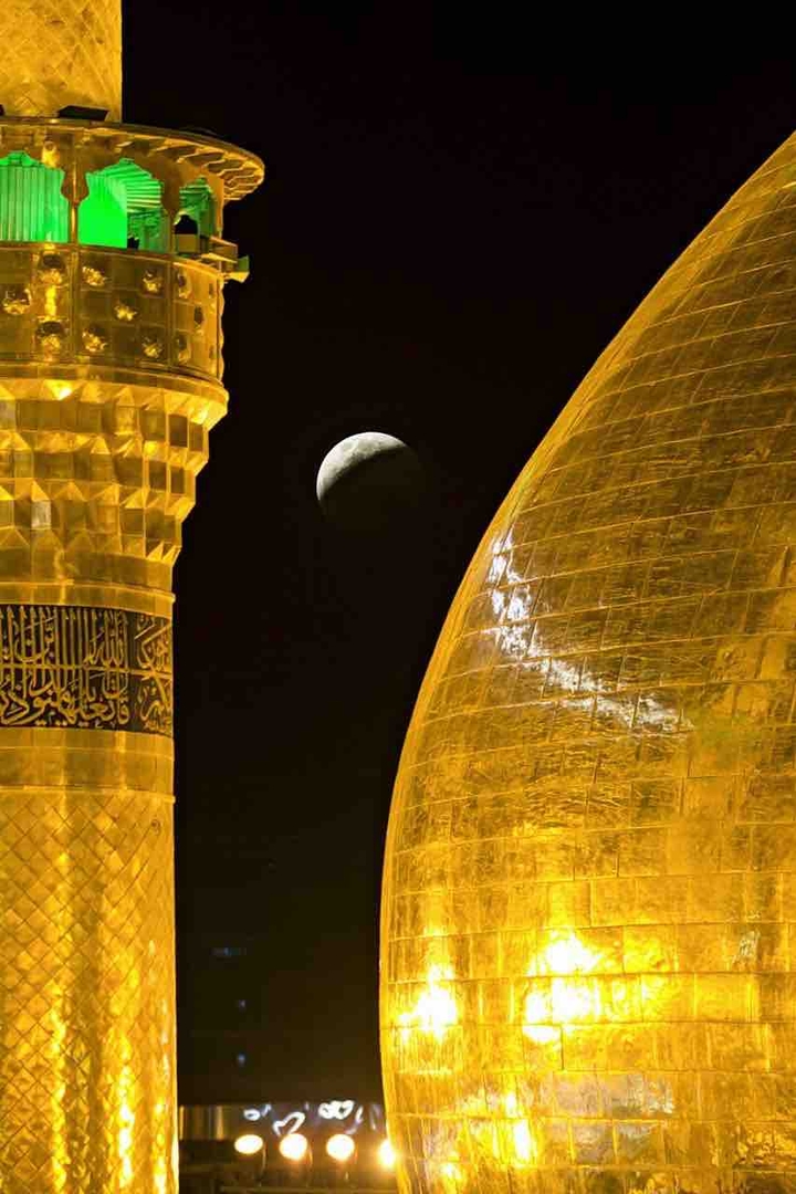 الخسوف من على ضريح الامام الحسين عليه السلام