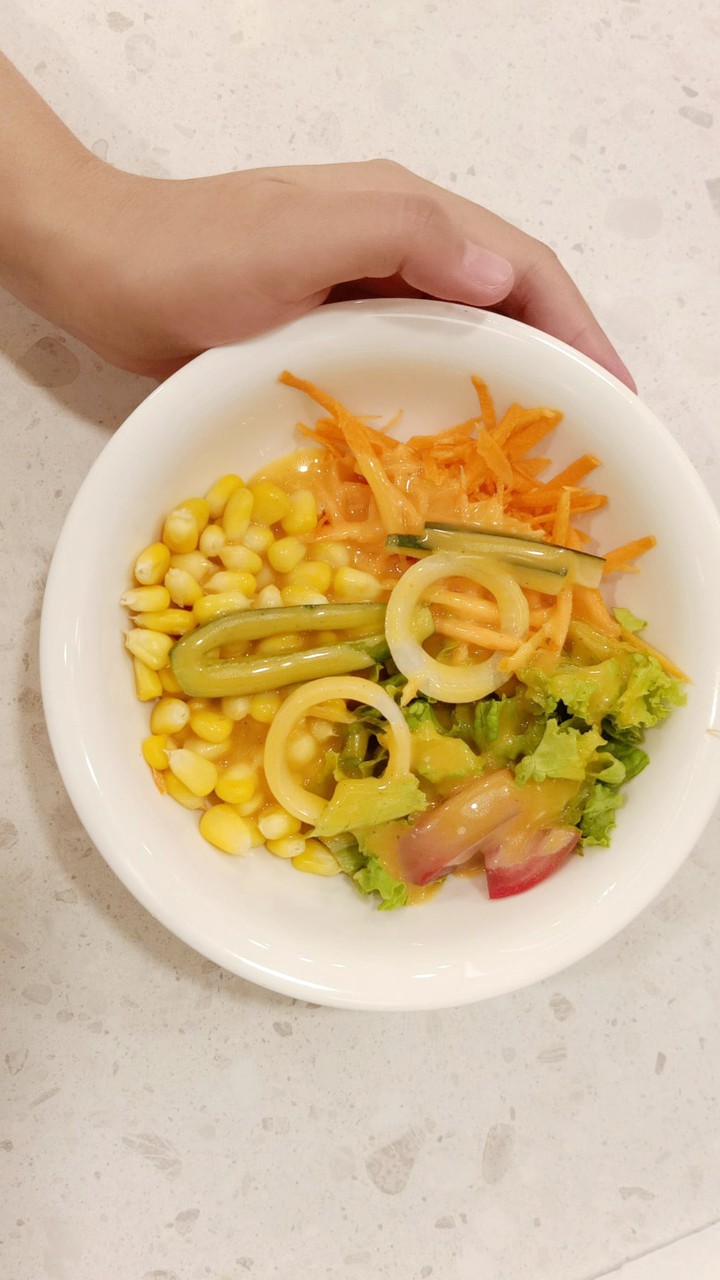 Salad for u and me