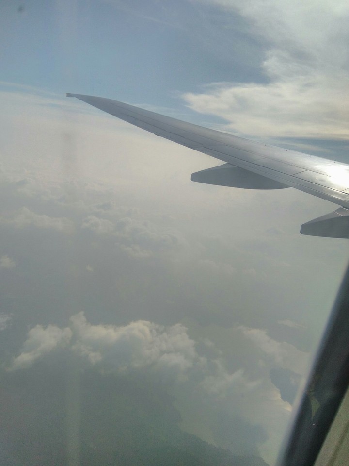 awsum plane journey