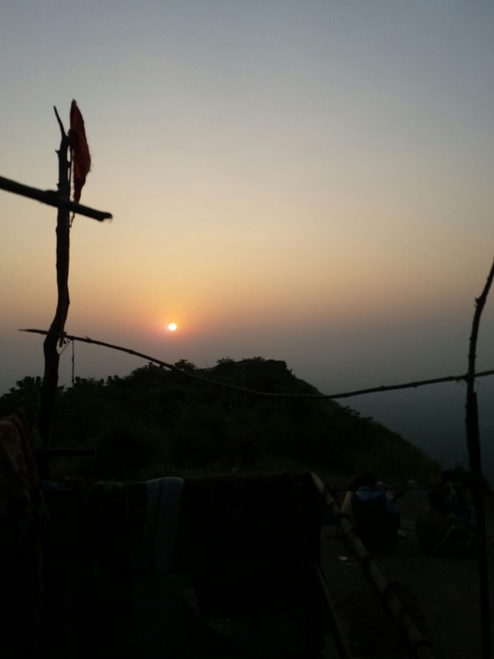 sunrise in pavagadh