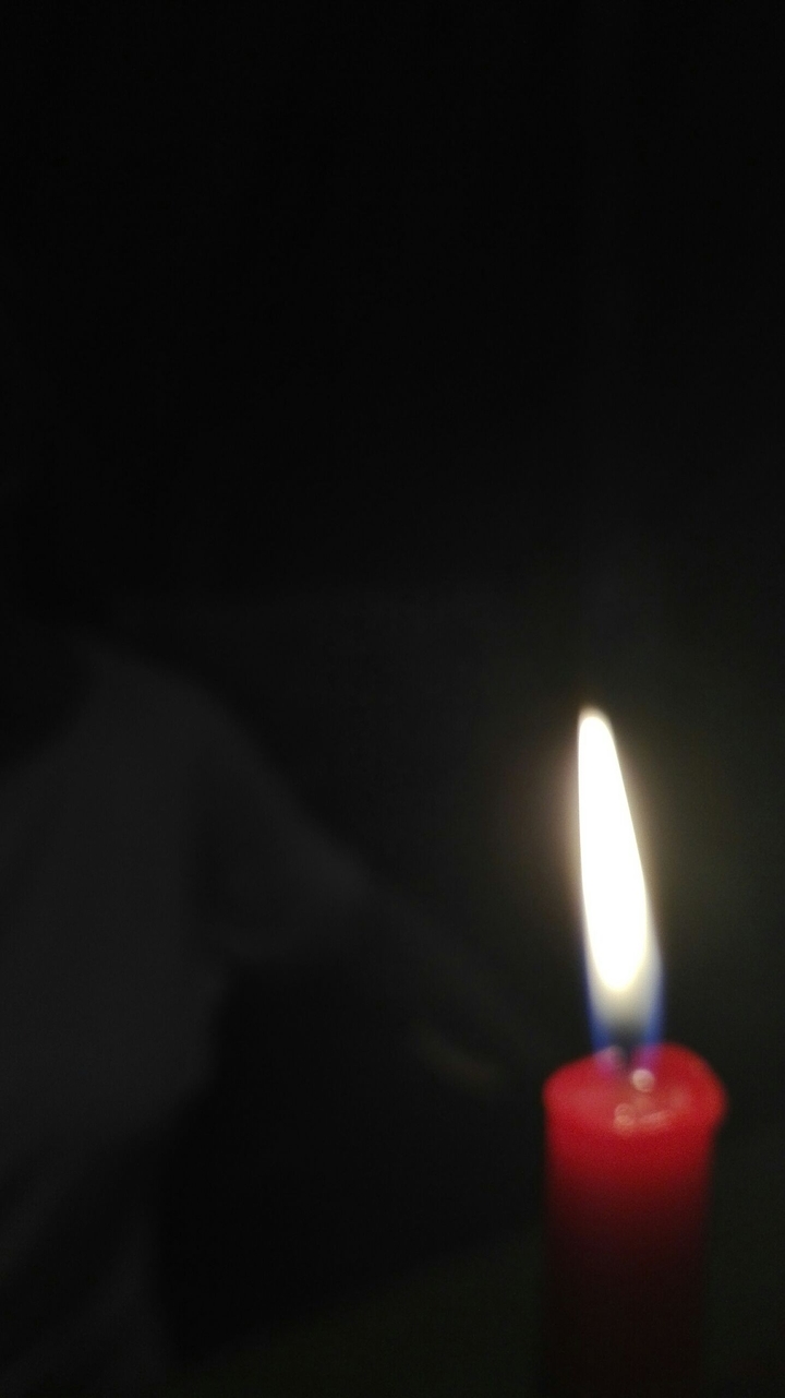 Red Candle