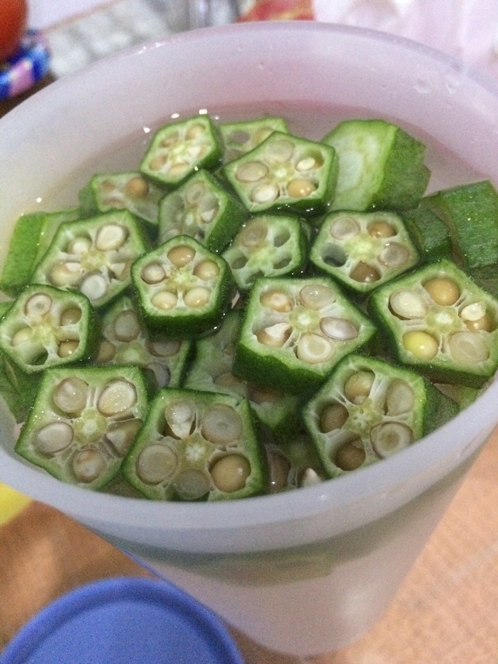 Ocra infused water