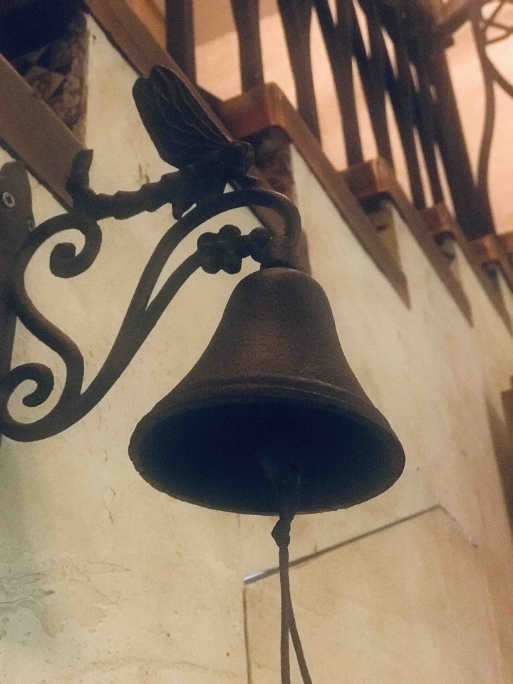 Bell