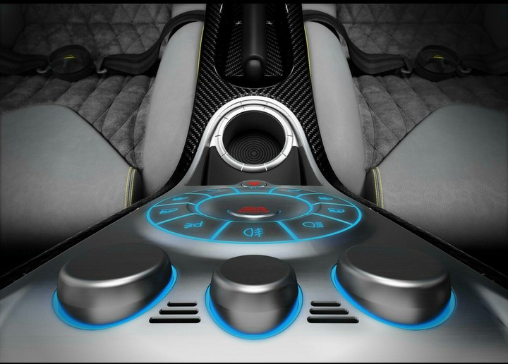 Koinsiggegg Agera R Interior.