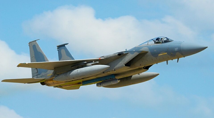 F-15