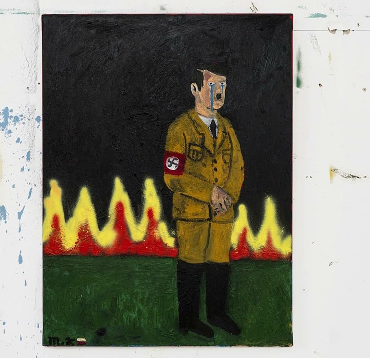 г