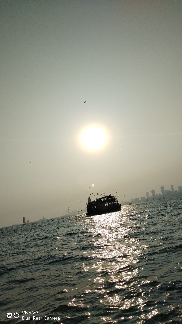 gateway of India ferry ride and lovely sunset