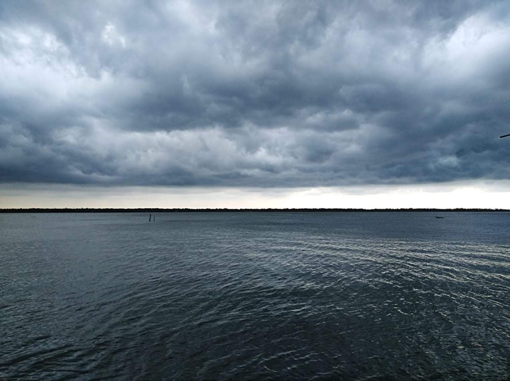 Reflection :Dark cloud