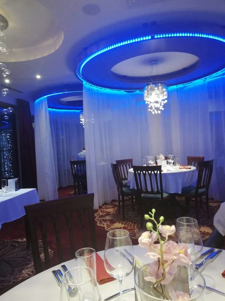 Restaurant...
