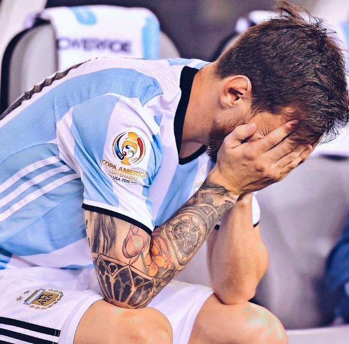 crying Messi