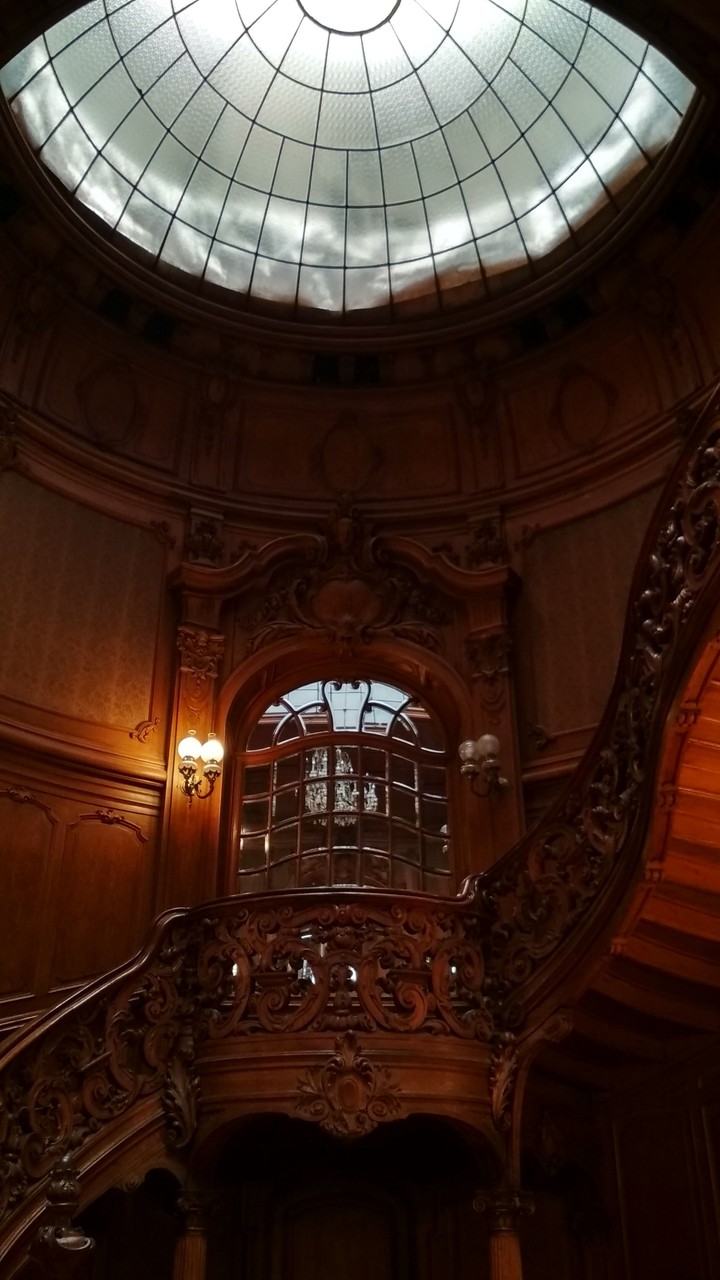 Aristocratic design