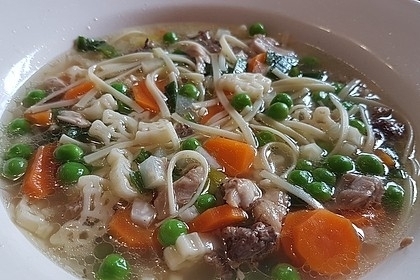 Hühnersuppe