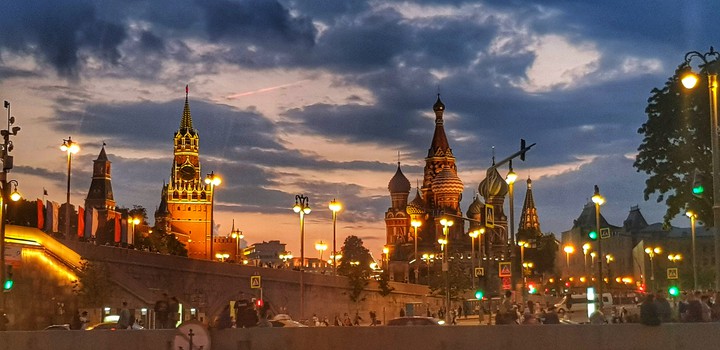 ночная москва