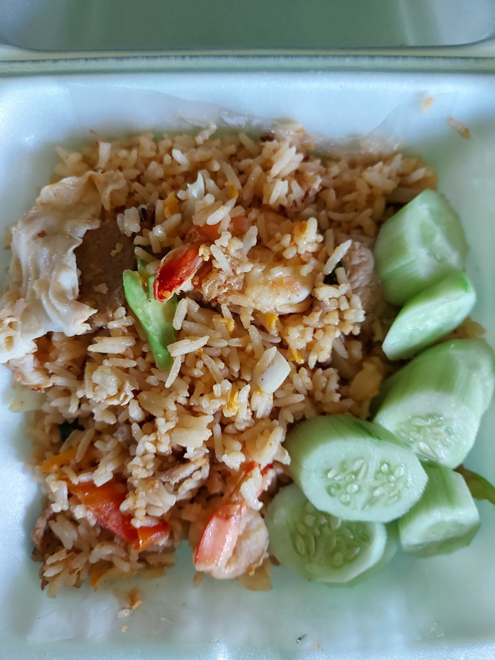 Egg Fried Rice with Shrimp