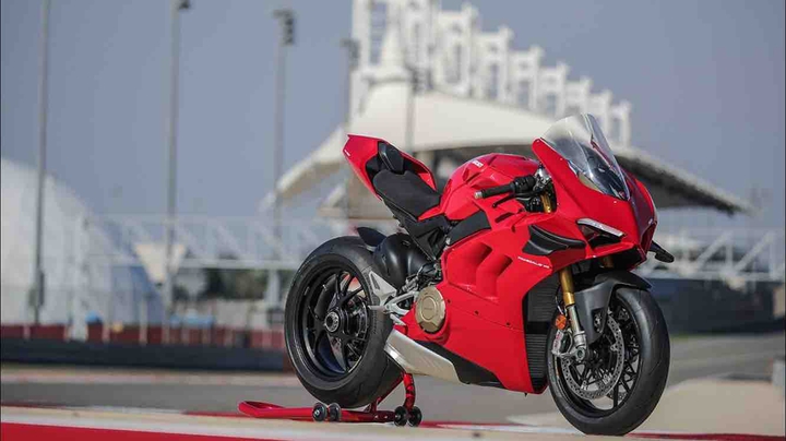 Ducati Panigale v4 A