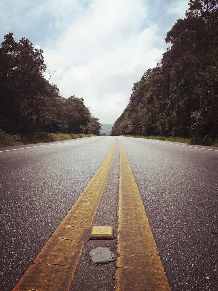 pé na estrada