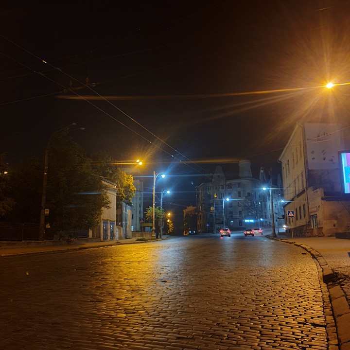 місто у ночі