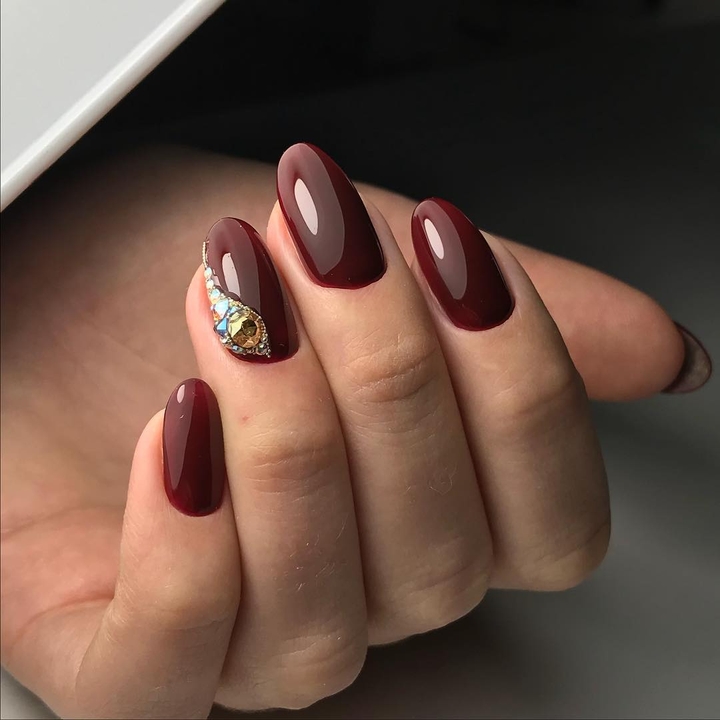 маникюр