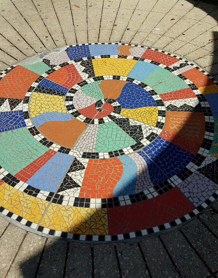 ring of colors