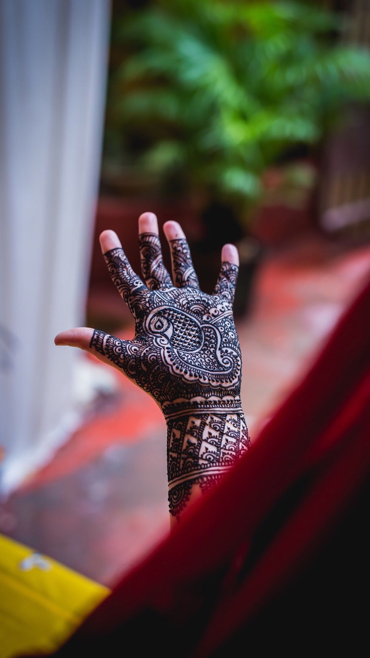 Mehendi - An art form of India