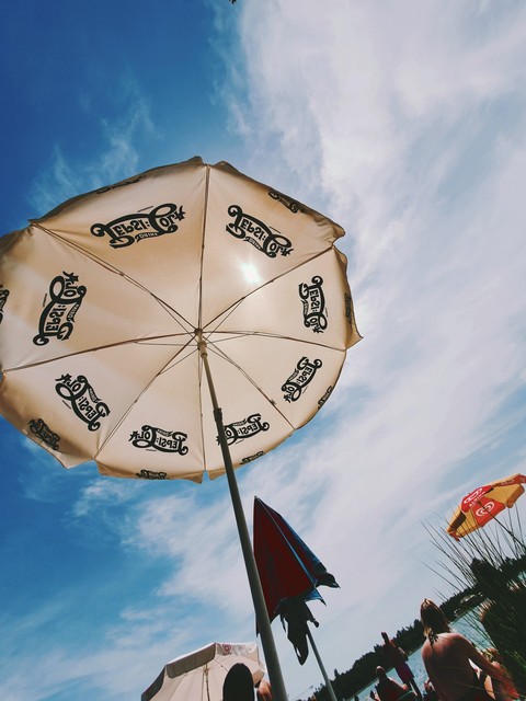 Sunshade umbrella