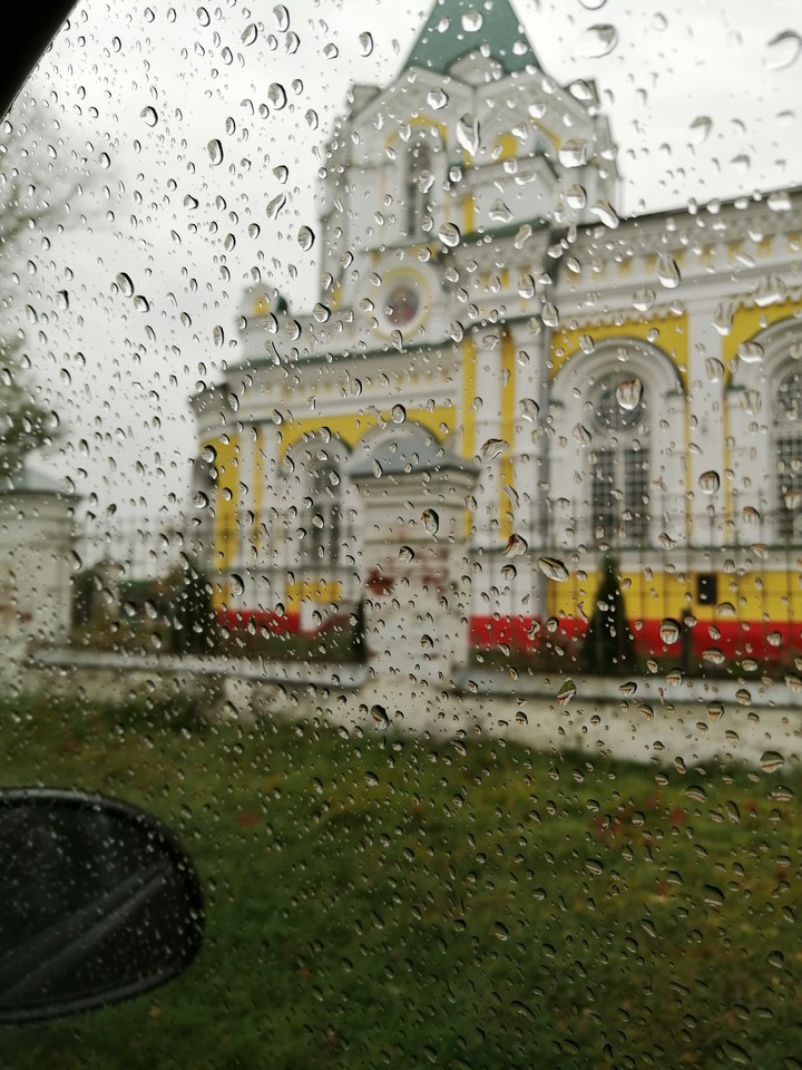 капли дождя