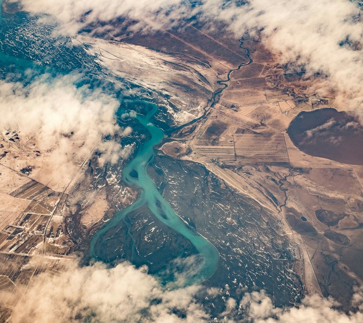 Google pixel leaked official wallpaper