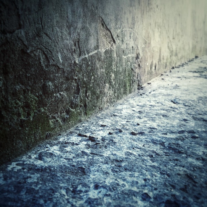 Stone wall