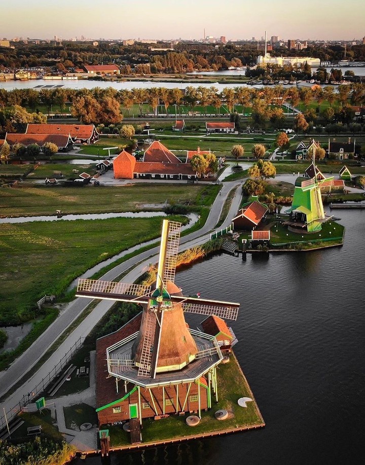 ✴⛰☘⚘ HOLLAND ✔ Zans Skhans ✔❤