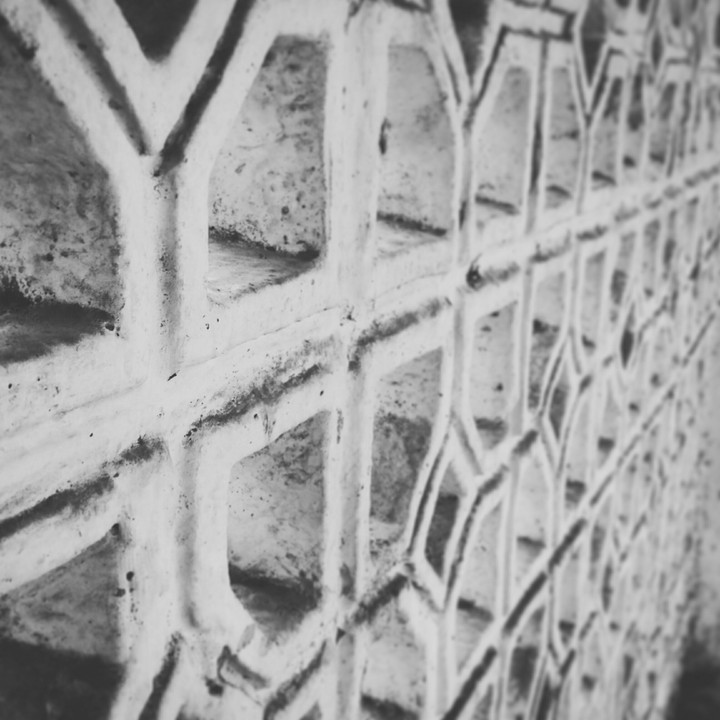 Hollow wall