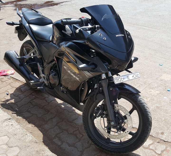 Honda Cbr 250r