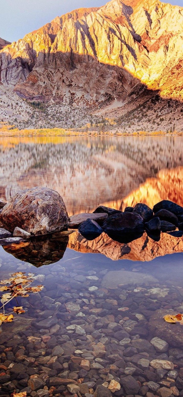 Mountains Reflection