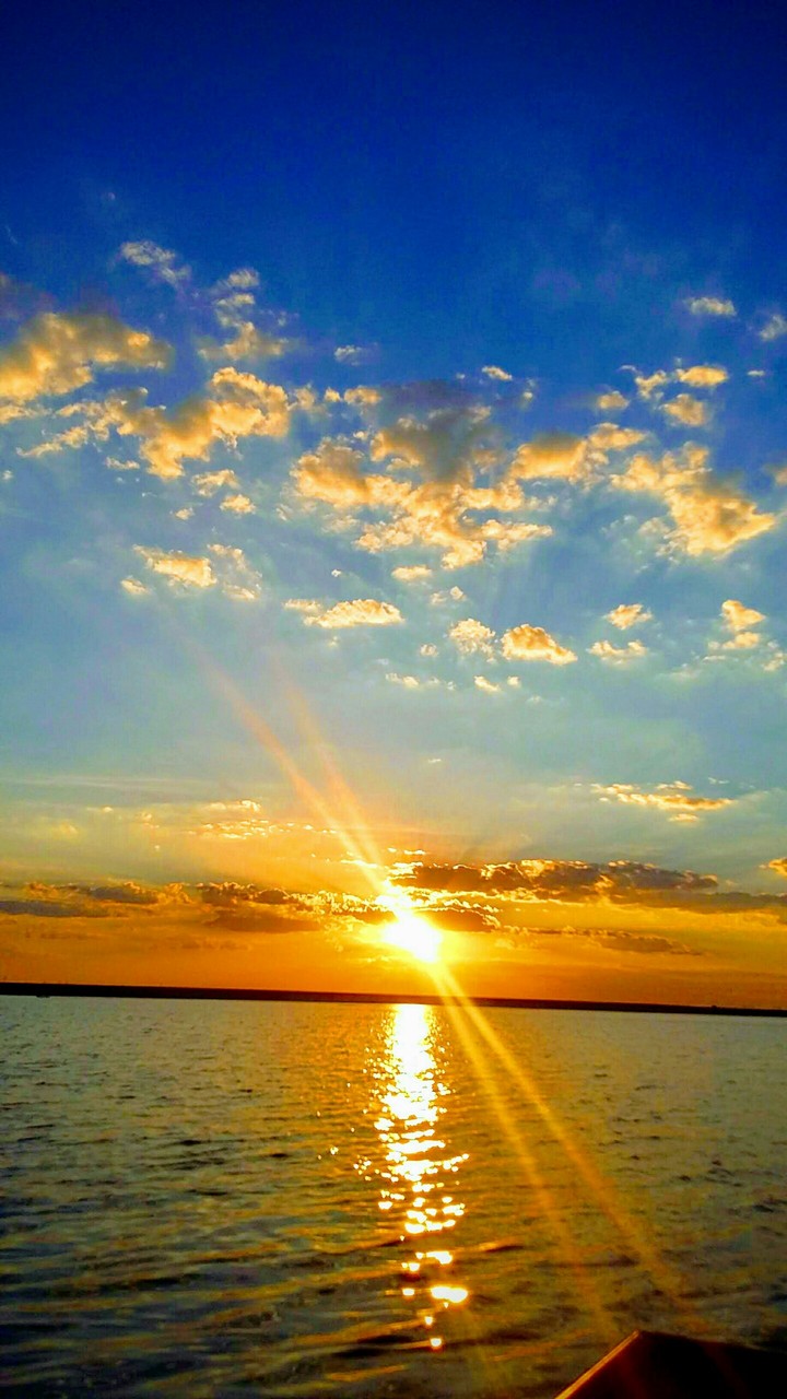 espetacular por do sol