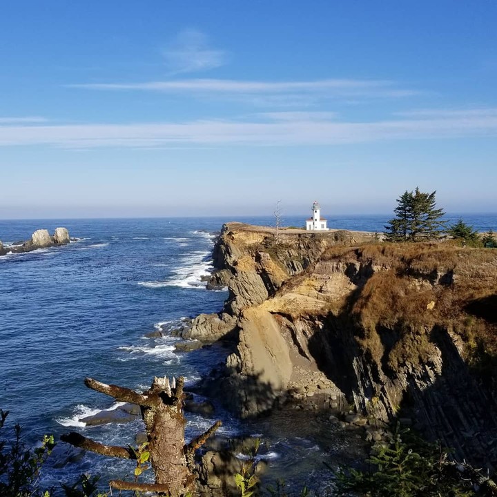 Charleston Oregon lighthouse 33