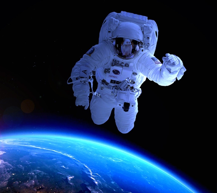 lets to  travel the space ....