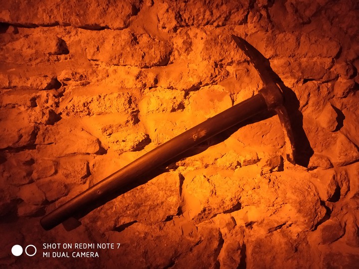Pickaxe