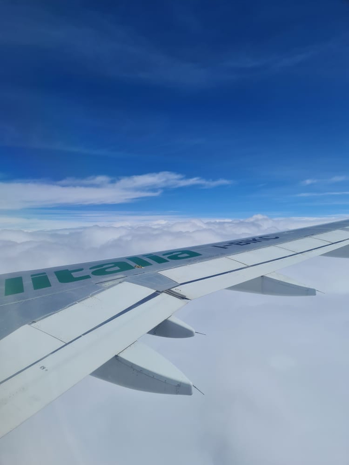 airplane