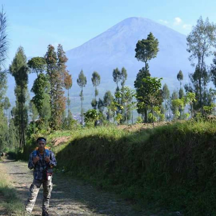 gunung selamat