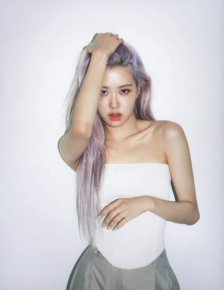 2020 THE ALBUM VER.3 로제 SCAN : ROSÉ (6)