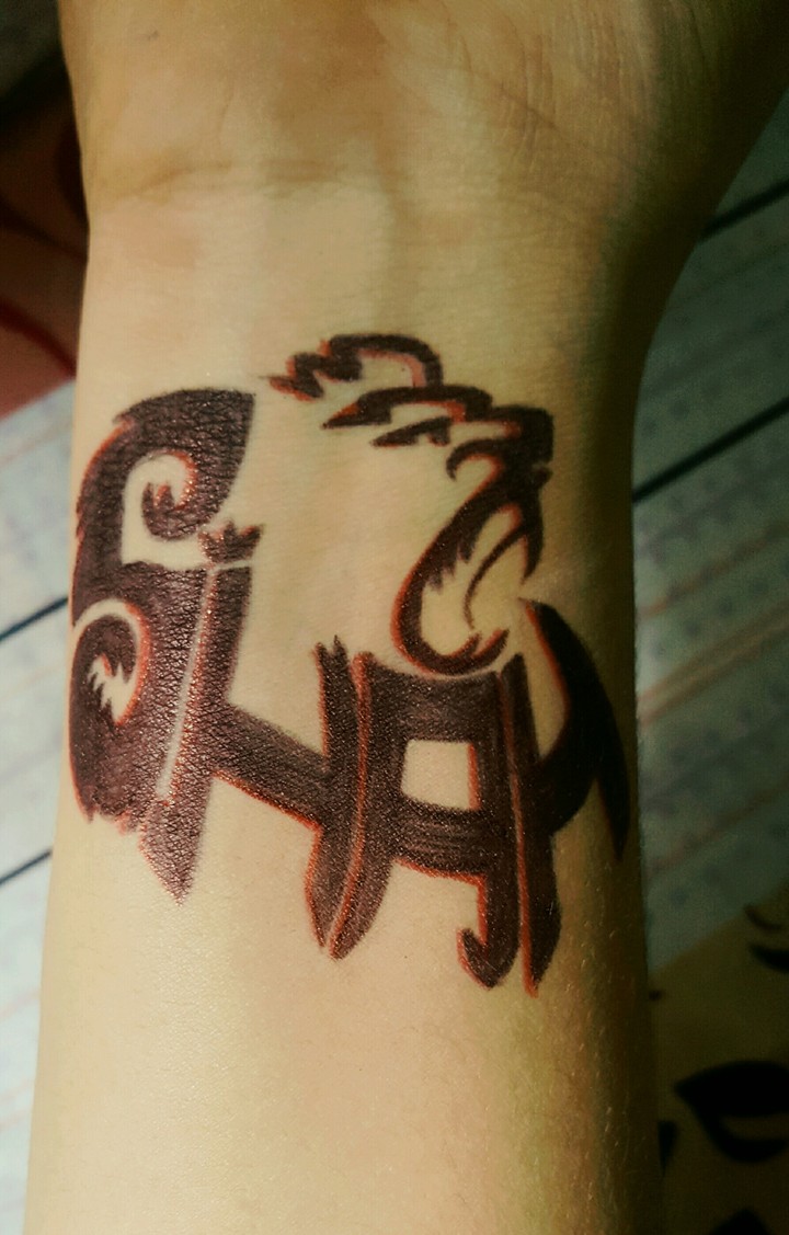 lion tattoo.