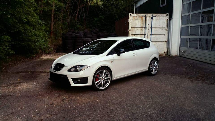 Seat Leon Cupra R