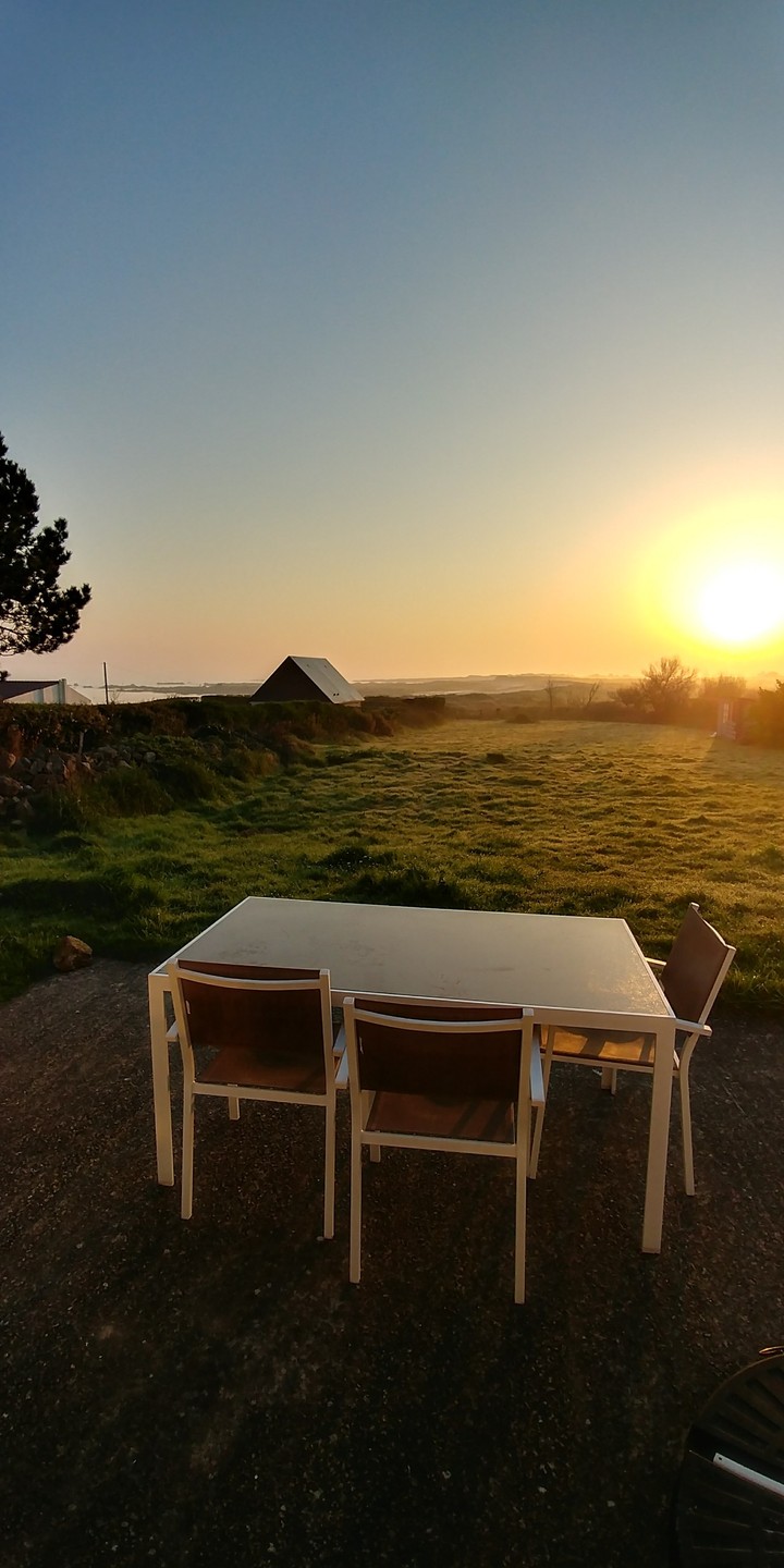 Morning by the sea